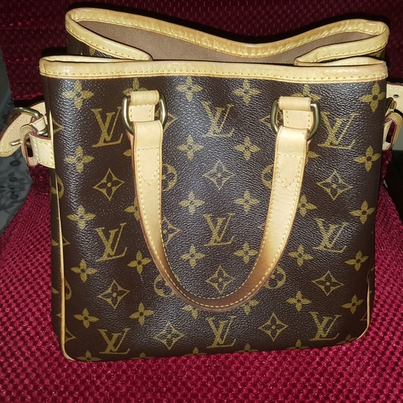 Authentic Louis Vuitton Batignolles Vertical PM - Picture 8 of 8